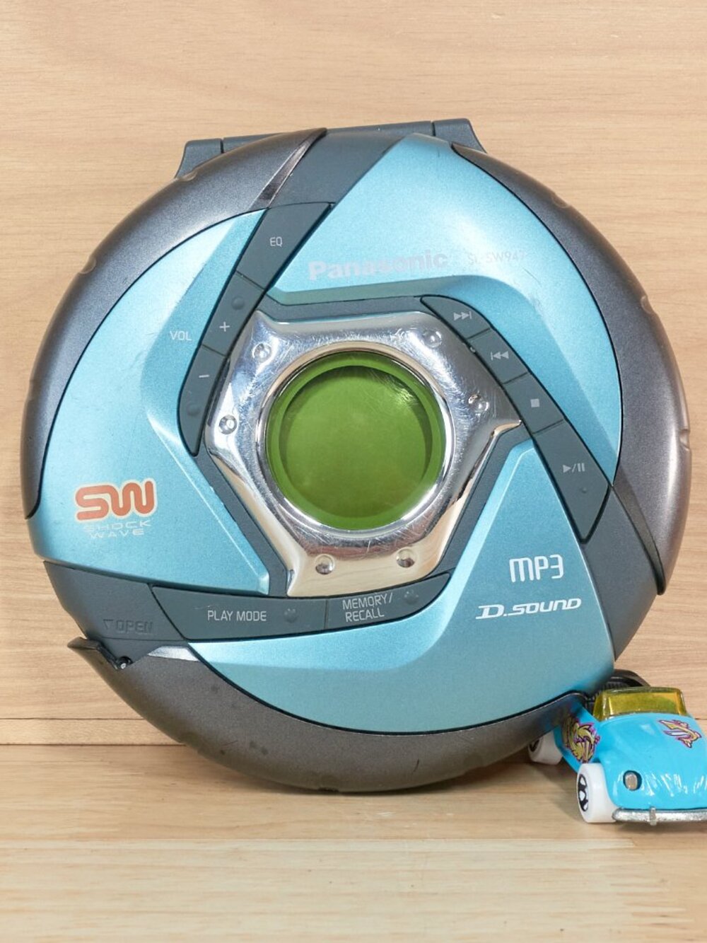Share Panasonic SL-SW947 Shockwave Portable CD Player MP3 CD-R/RW Tested Working